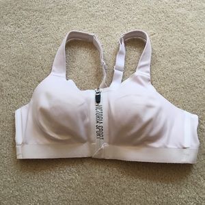 Victoria Secret Sports Bra 34B